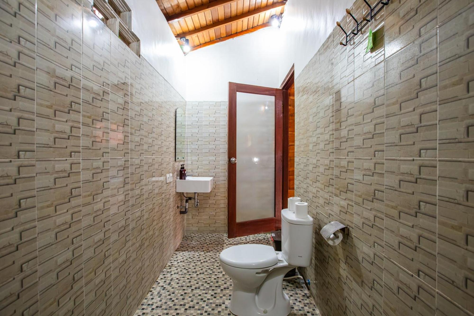 Jj Home Bali Guest House Canggu  Exterior photo